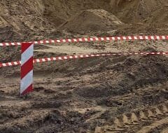 В Михайлове 10-летнего мальчика насмерть засыпало грудой песка во время игры