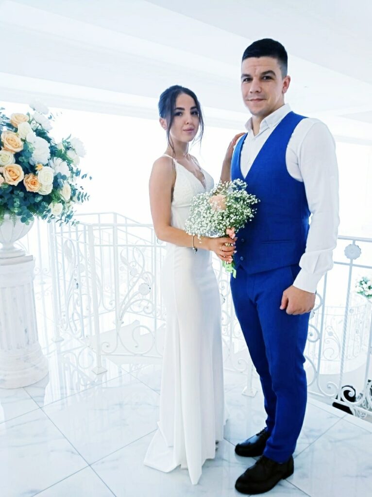 Рязанский ЗАГС опубликовал фотографии свадеб 6 августа