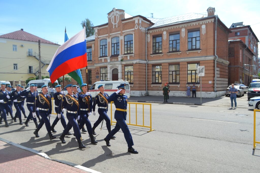 В Рязани открыли мемориальную доску Почётному гражданину Владимиру Инюцыну