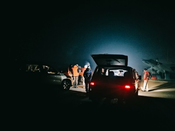 Двух пропавших под Рязанью грибников нашли живыми На поиски выехали 22 человека. Грибники вернулись домой живыми и здоровыми.