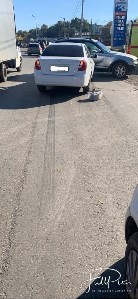 В ДТП в центре Рязани получила травмы 29-летняя пассажирка На улице Горького 50-летний водитель автомобиля БМВ, по предварительной информации, совершил столкновение с автомобилем «Дэу Джентра» под управлением 34-летнего рязанца.