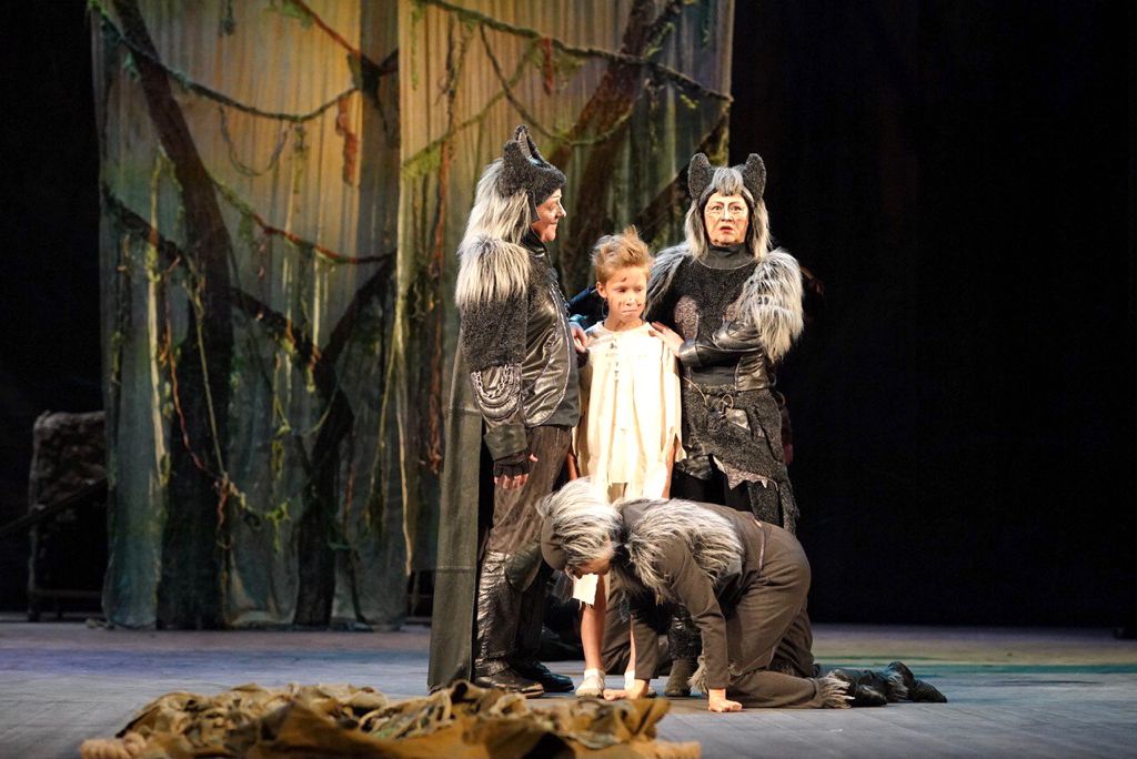 Рязанцы увидели мюзикл «Маугли» в постановке Брянского театра драмы
