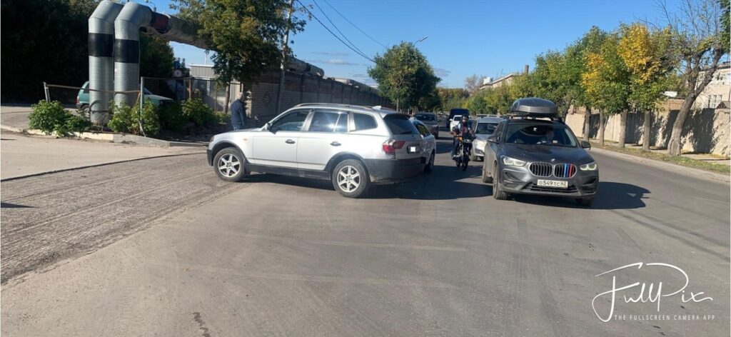 В ДТП в центре Рязани получила травмы 29-летняя пассажирка На улице Горького 50-летний водитель автомобиля БМВ, по предварительной информации, совершил столкновение с автомобилем «Дэу Джентра» под управлением 34-летнего рязанца.