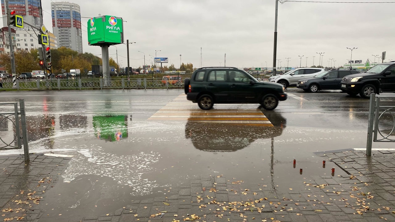В Рязани вновь затопило отремонтированный переход у «Глобуса»