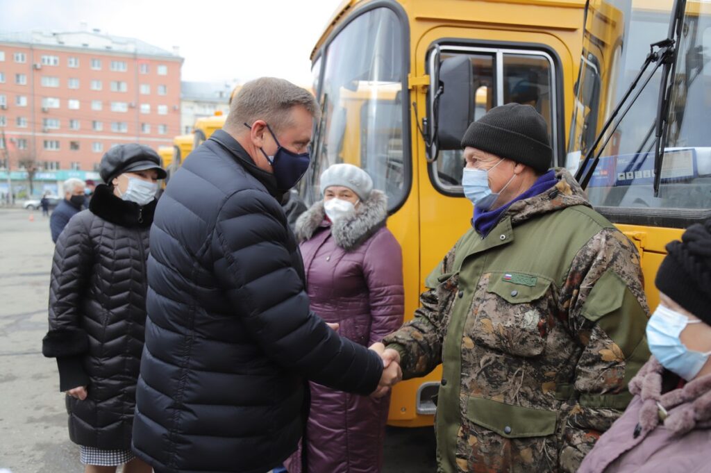 39 рязанских школ получили новые автобусы