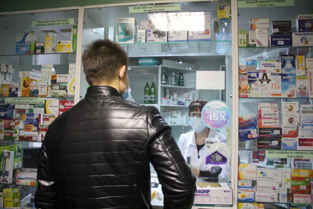 В Скопинском районе проверили соблюдение коронавирусных ограничений В Скопинском районе Рязанской области усилен контроль за соблюдением противоэпидемических требований в общественных местах.
