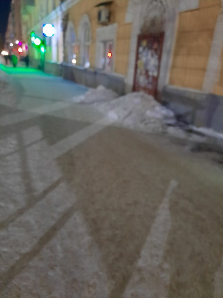 Рязанка пожаловалась на состояние остановок общественного транспорта Жительница Рязани пожаловалась на странице губернатора Николая Любимова на уборку остановок общественного транспорта в городе.