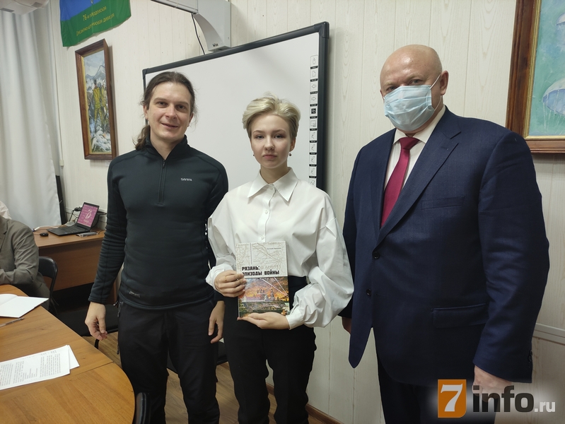Ученики рязанской школы №8 вспомнили легендарную Битву за Москву