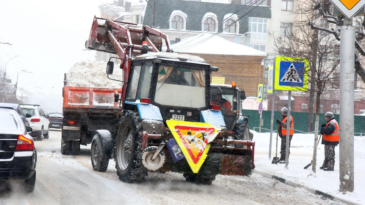 Гостехнадзор объяснил простой новых снегоуборочных тракторов в Рязани