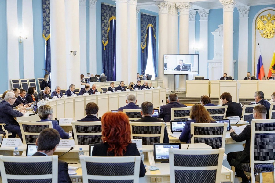 Уполномоченный по защите прав предпринимателей в Рязанской области представил отчет о своей работе Уполномоченный по защите прав предпринимателей в Рязанской области представил отчет о своей работе Ежегодный отчет уполномоченного по защите прав предпринимателей в Рязанской области депутаты приняли к сведению.