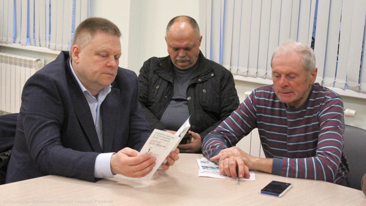 Открытие памятного знака воинам-связистам запланировано в Рязани на начало мая Открытие памятного знака воинам-связистам запланировано в Рязани на начало мая Открытие знака пройдёт в торжественной обстановке.