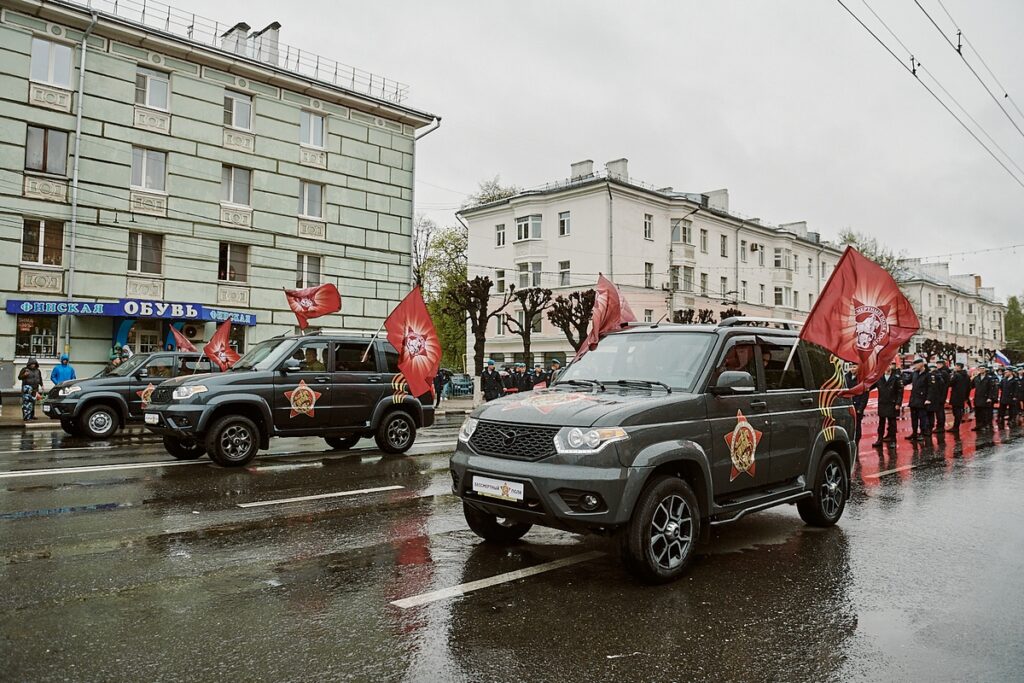 Шествие «Бессмертного полка» в Рязани прошло под дождём