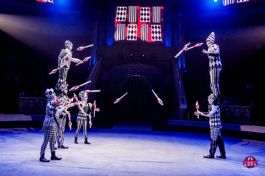 В Рязанском цирке впервые покажут грандиозное шоу Гии Эрадзе «Песчаная сказка»