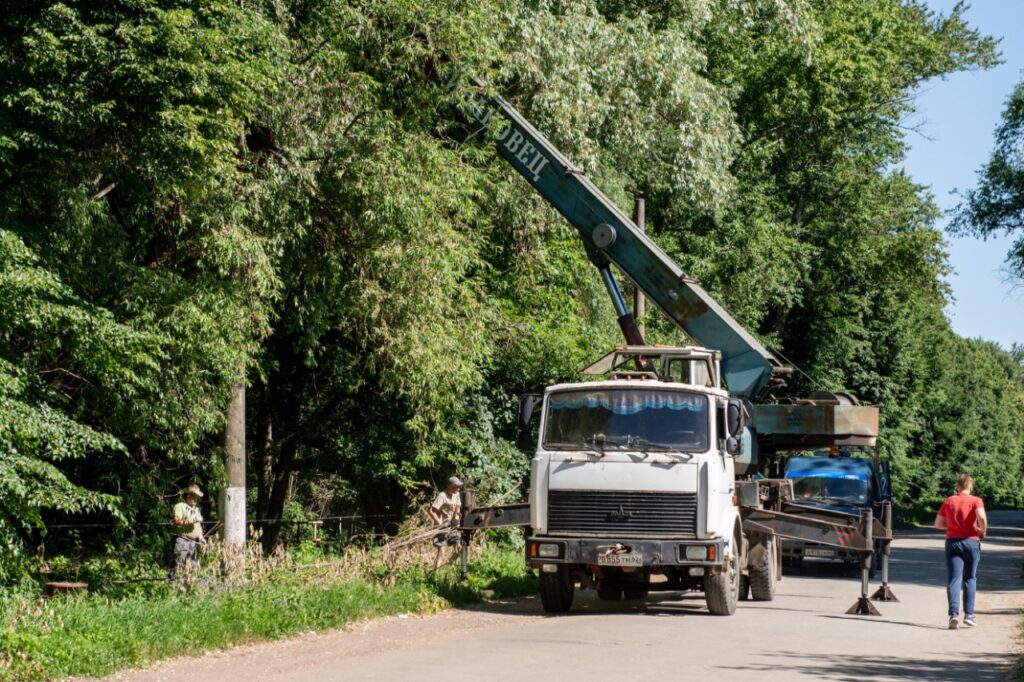 Второй этап проекта благоустройства рязанского Лесопарка завершится в августе Второй этап проекта благоустройства рязанского Лесопарка завершится в августе Больше половины объема работ, которые проводятся на территории от ЦУС «Под мостом» до первого разворотного круга, уже выполнено.
