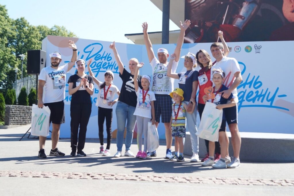 В ЦПКиО прошёл благотворительный забег В ЦПКиО прошёл благотворительный забег