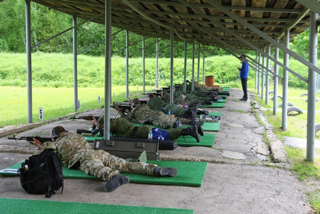 В Рязанской области прошли чемпионаты по стрельбе из боевого оружия и служебному двоеборью органов ФСБ