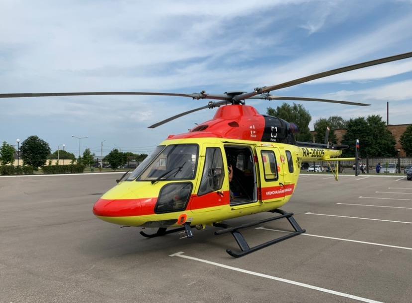 Вертолёт санавиации доставил в Рязань троих детей из разных районов