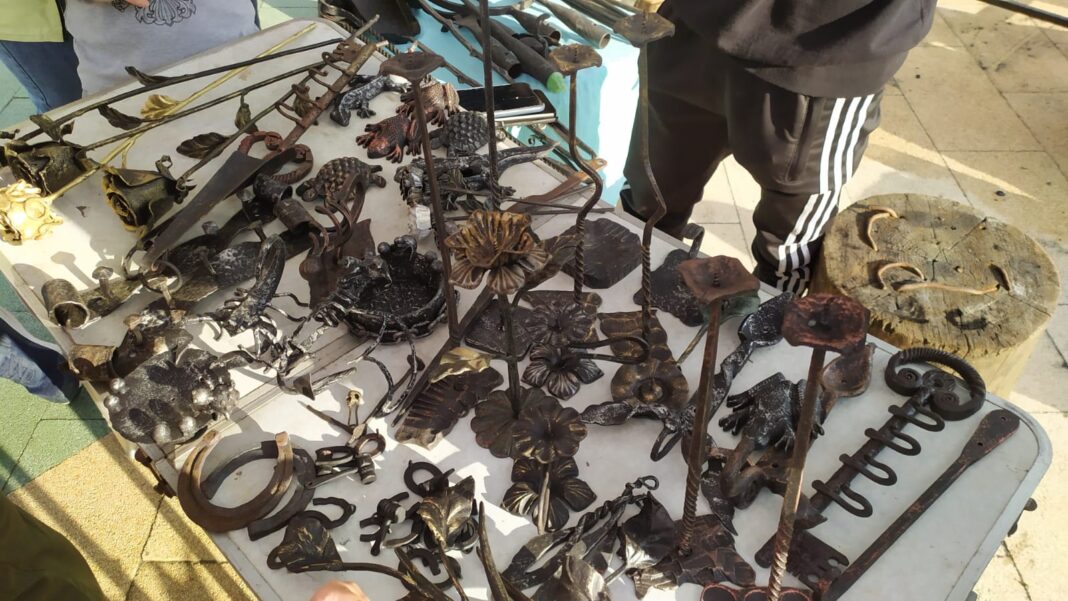 54f06e76-2cb6-42ba-b792-54bcbe07f736