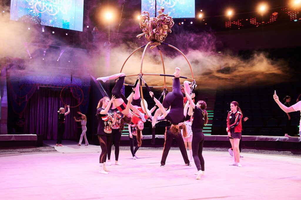 В Рязанском цирке прошла открытая репетиция для детей и многодетных семей