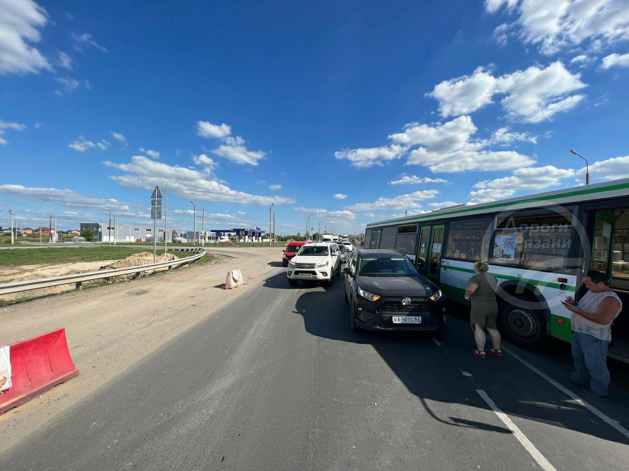 Автобус попал в ДТП на Северной окружной дороге Рязани