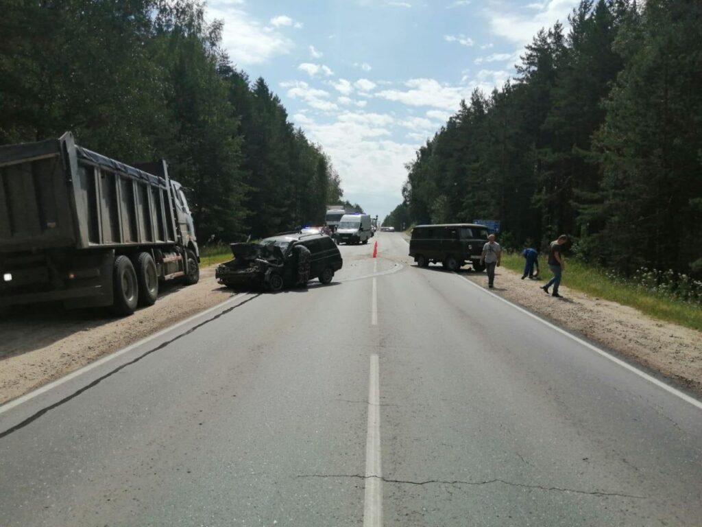ГИБДД опубликовала фото ДТП в Касимовском районе ГИБДД опубликовала фото ДТП в Касимовском районе В результате серьёзной аварии пострадал 38-летний водитель ВАЗа.