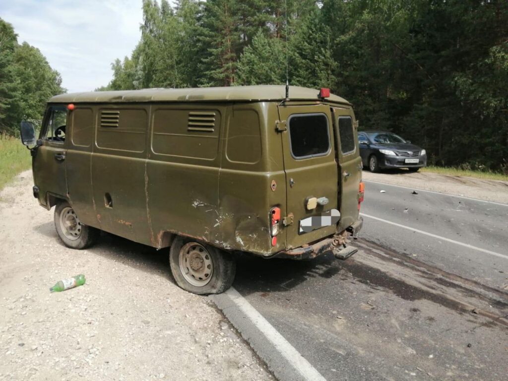 ГИБДД опубликовала фото ДТП в Касимовском районе ГИБДД опубликовала фото ДТП в Касимовском районе В результате серьёзной аварии пострадал 38-летний водитель ВАЗа.