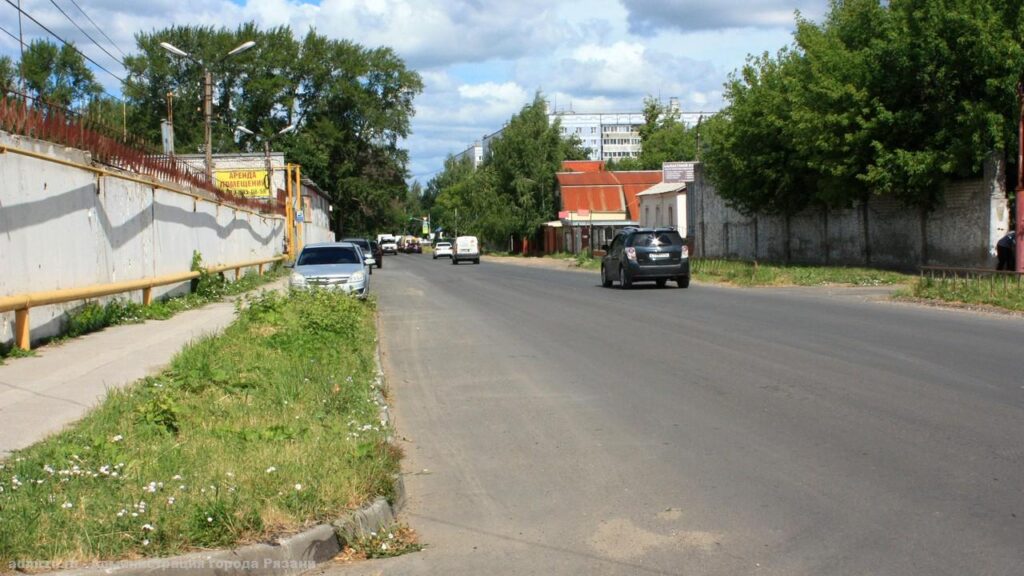 В Рязани состоялась приемка трех дорог после ремонта В Рязани состоялась приемка трех дорог после ремонта В состав комиссии вошли представители управления и Дирекции благоустройства, депутатского корпуса, подрядной организации и общественности.
