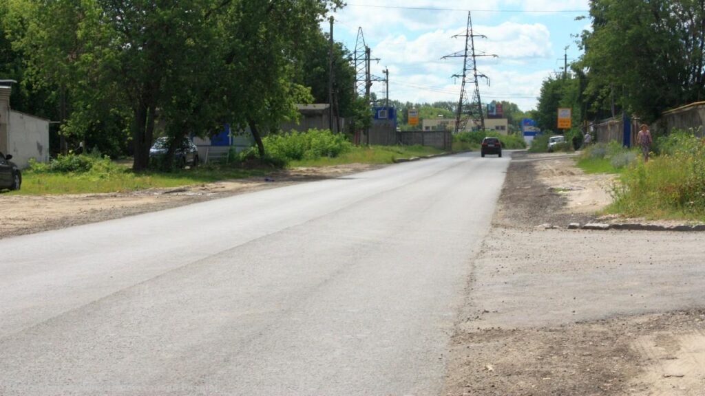 В Рязани состоялась приемка трех дорог после ремонта В Рязани состоялась приемка трех дорог после ремонта В состав комиссии вошли представители управления и Дирекции благоустройства, депутатского корпуса, подрядной организации и общественности.