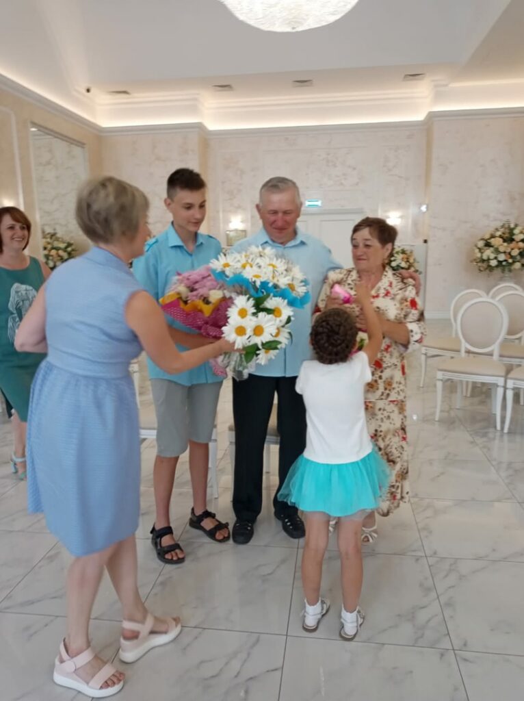В День семьи, любви и верности в Рязани сыграли свадьбы несколько пар