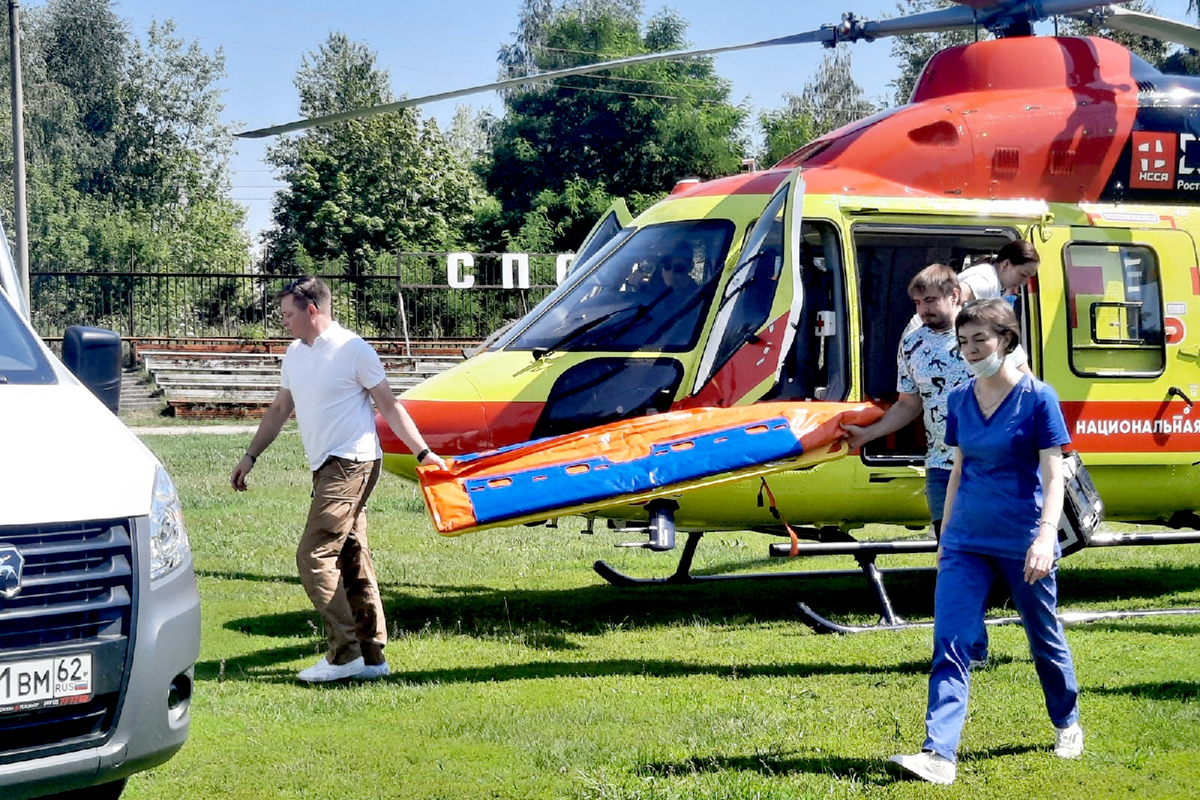 Вертолёт санавиации доставил в Рязань упавшую с высоты жительницу Новомичуринска
