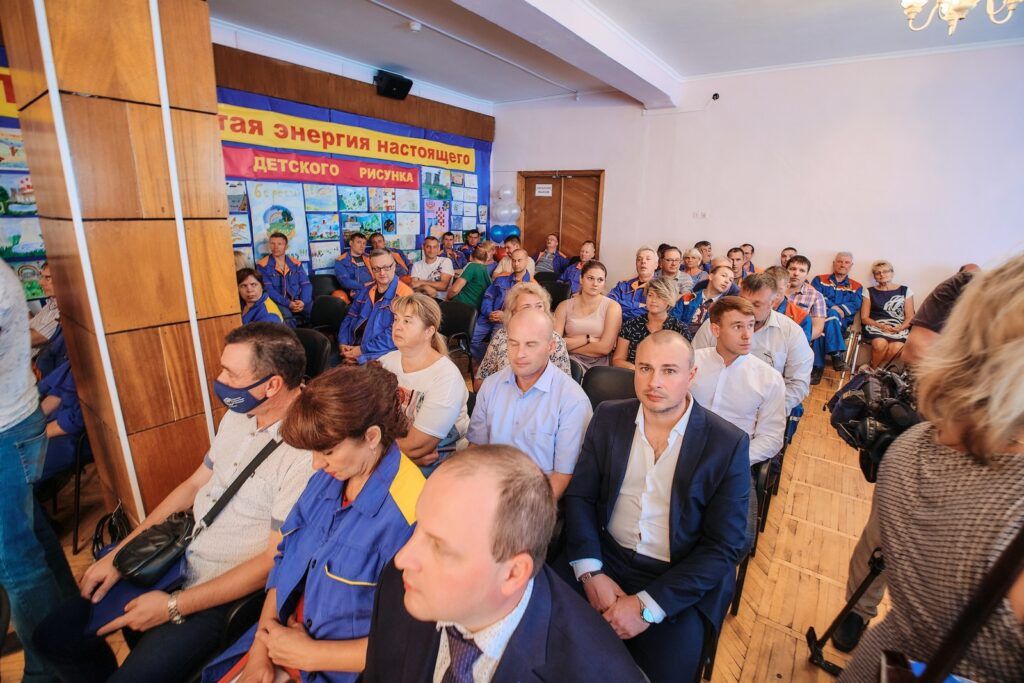 На Ново-Рязанской ТЭЦ ввели в эксплуатацию новую вентиляторную градирню На Ново-Рязанской ТЭЦ ввели в эксплуатацию новую вентиляторную градирню Главная цель инвестиционного проекта — обеспечение безаварийной работы теплофикационных турбин, которые производят отпуск тепла жителям города и предприятиям Южного промузла.