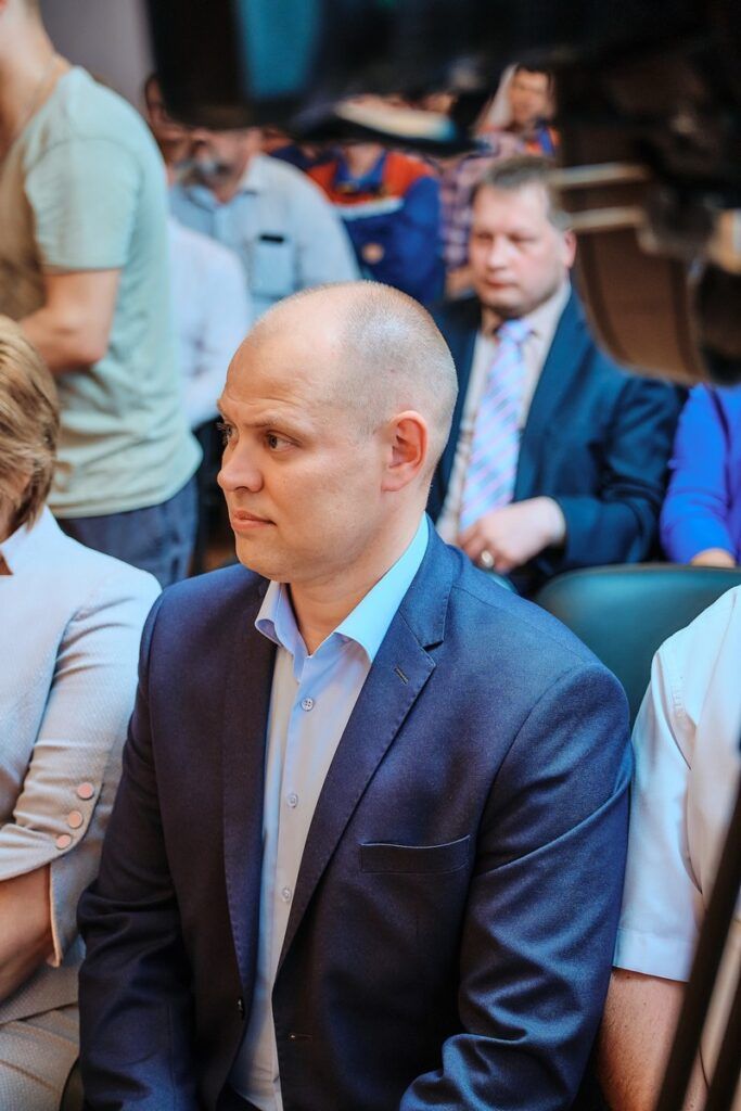 На Ново-Рязанской ТЭЦ ввели в эксплуатацию новую вентиляторную градирню На Ново-Рязанской ТЭЦ ввели в эксплуатацию новую вентиляторную градирню Главная цель инвестиционного проекта — обеспечение безаварийной работы теплофикационных турбин, которые производят отпуск тепла жителям города и предприятиям Южного промузла.