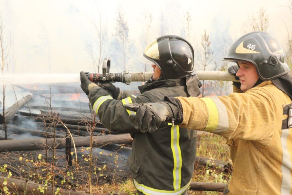 Фоторепортаж с тушения лесных пожаров в Рязанской области