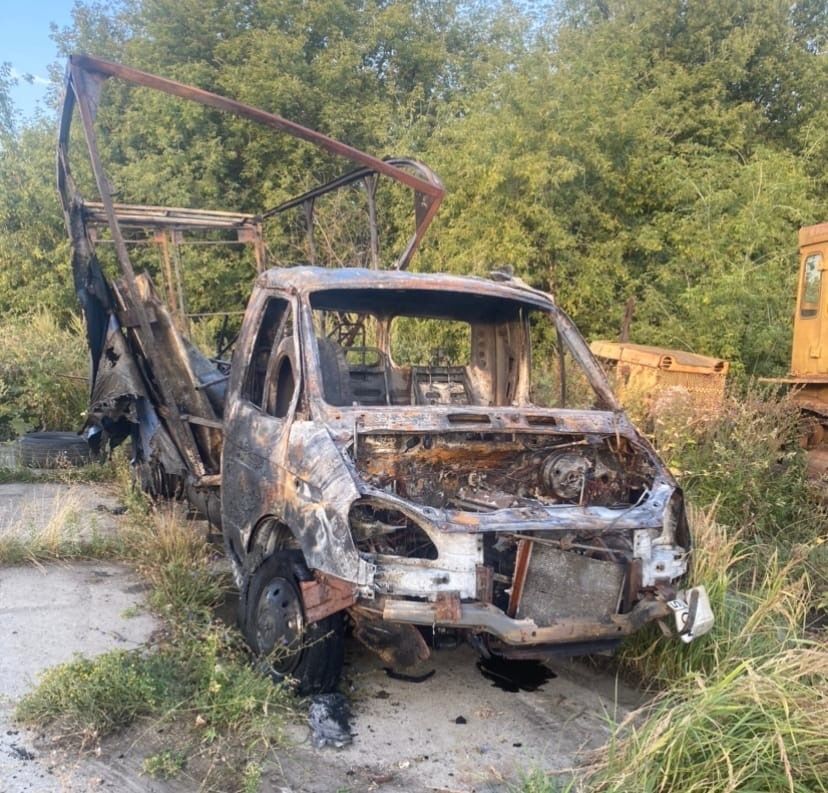 На трассе М5 в Шацком районе «Газель» сгорела после столкновения с «Рендж Ровером»