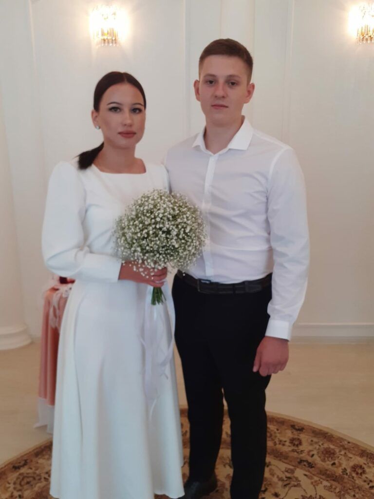 Опубликованы фото пар, сыгравших свадьбы 19 и 20 августа в Рязанской области