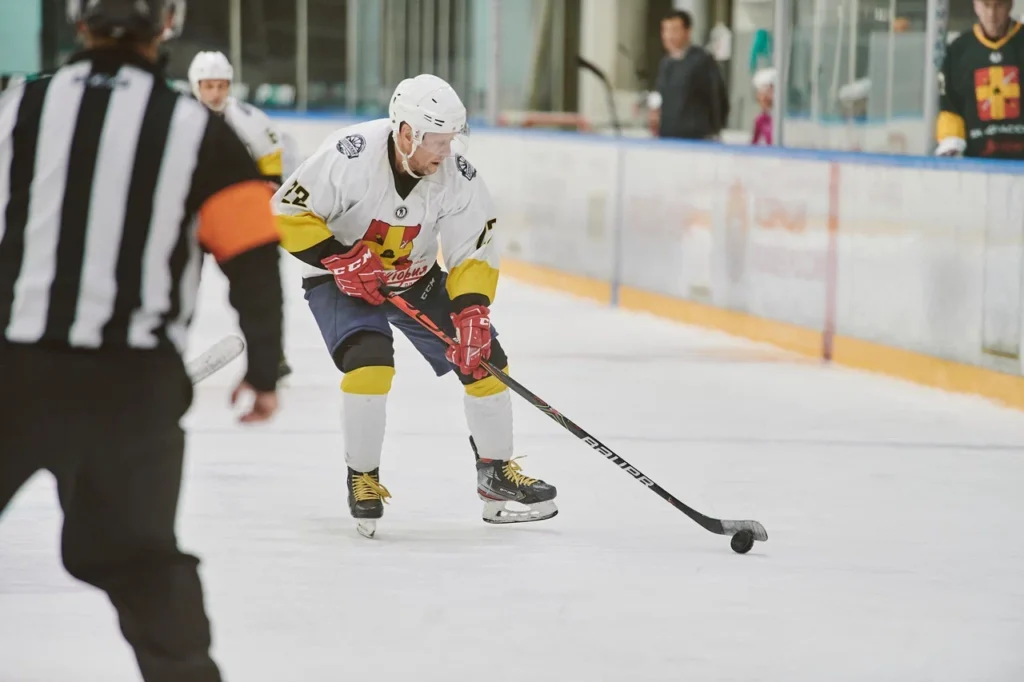 В Рязани завершился региональный хоккейный турнир памяти Эдуарда Султанаева