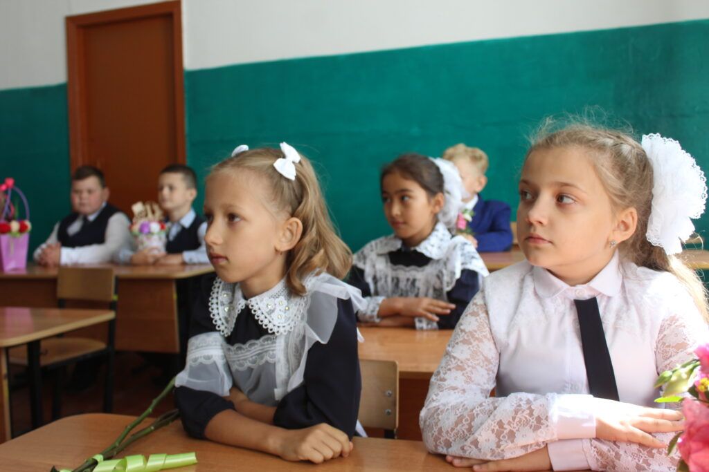 В Скопинском районе 1 сентября школьный порог переступили 1400 учеников