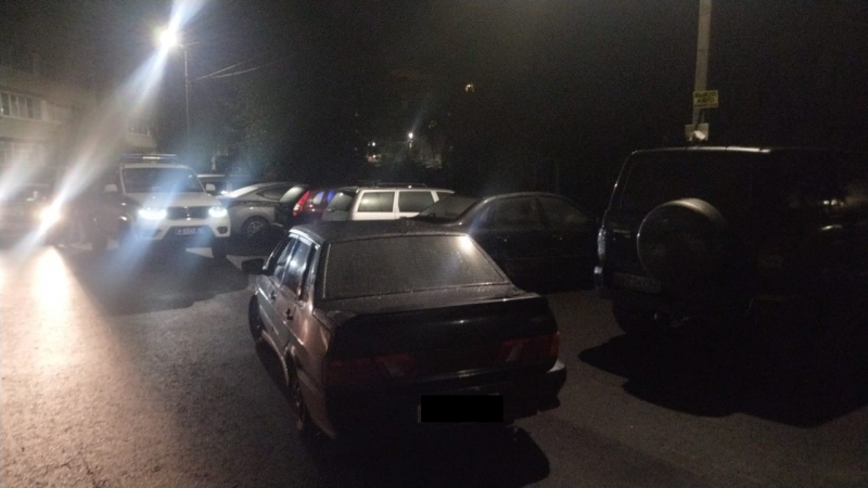 В Рязани остановили 20-летнего нетрезвого водителя ВАЗа, ехавшего ночью по встречной полосе