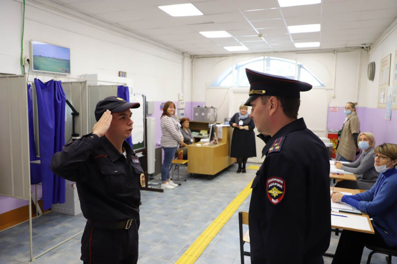 В Рязанской области безопасность мероприятий Единого дня голосования обеспечили более 3680 сотрудников органов внутренних дел