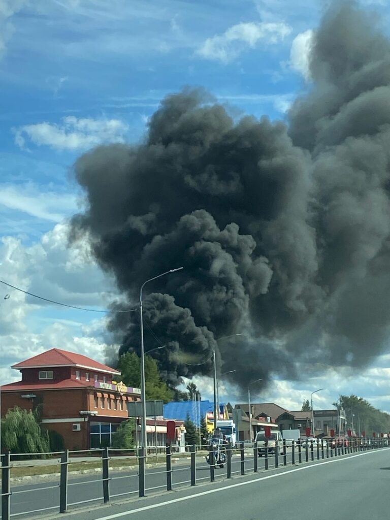 На трассе М5 в Рязани произошёл пожар