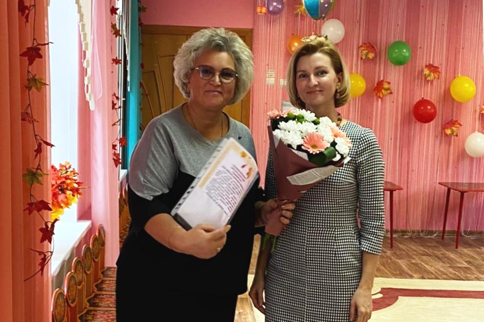 Депутаты Рязанской городской думы поздравили с профессиональным праздником воспитателей детских садов