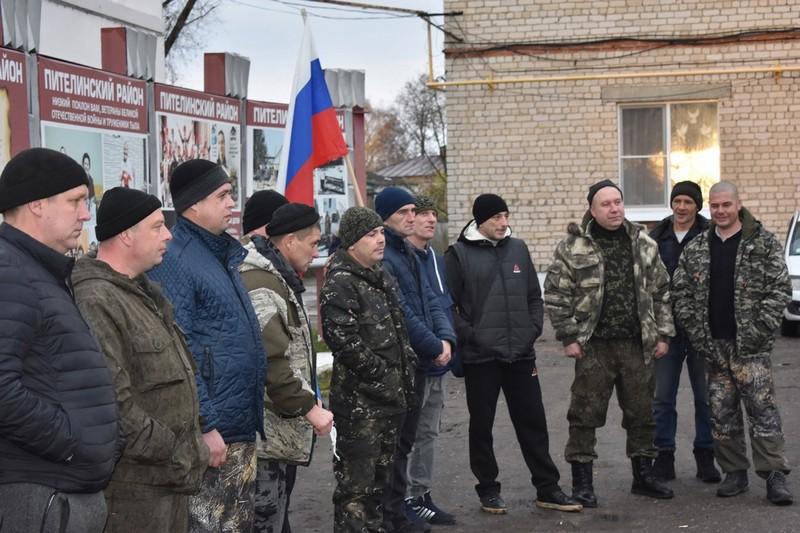 Группа мобилизованных из Пителинского района отправилась в учебные центры