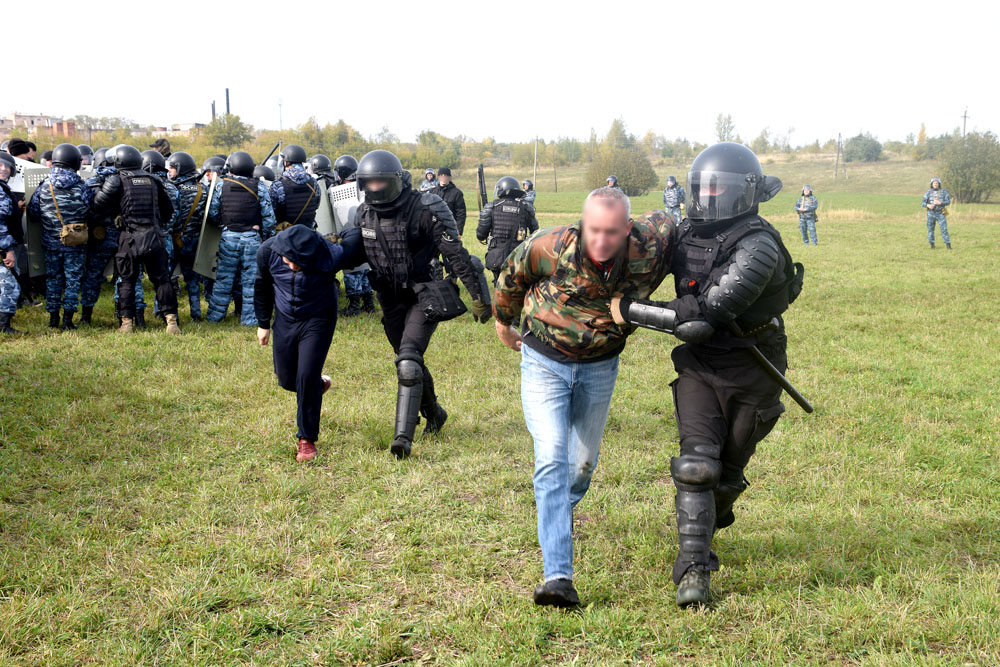 Сводный отряд УФСИН по Рязанской области отработал действия по пресечению массовых беспорядков осуждённых