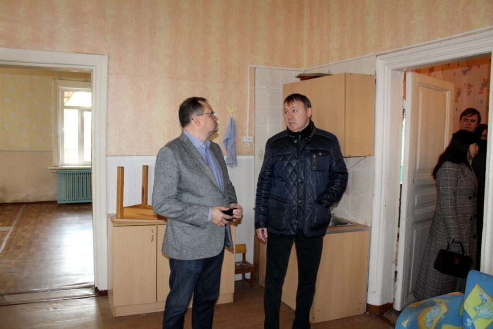 Депутаты РГД в составе комиссии осмотрели здание бывшего детского сада №20