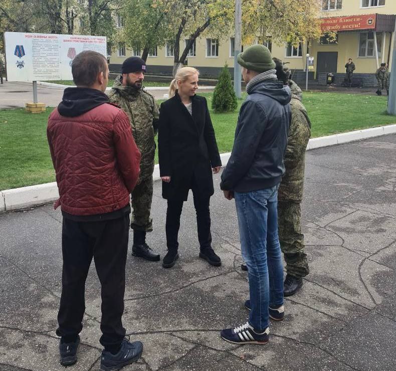 Рослякова посетила мобилизованных рязанцев, проходящих подготовку в Нижегородской области