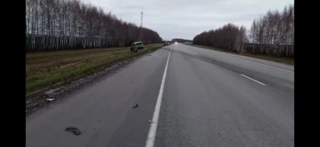В Рязанской области столкнулись пассажирский автобус и легковушка, погибли 3 человека