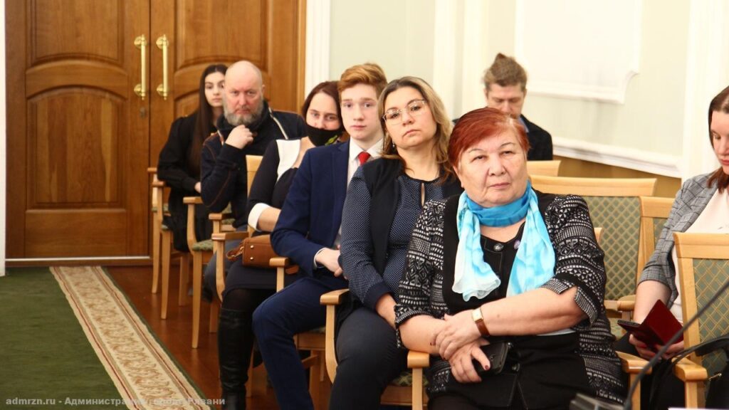 Сорокина наградила рязанских активистов и волонтёров социальных НКО