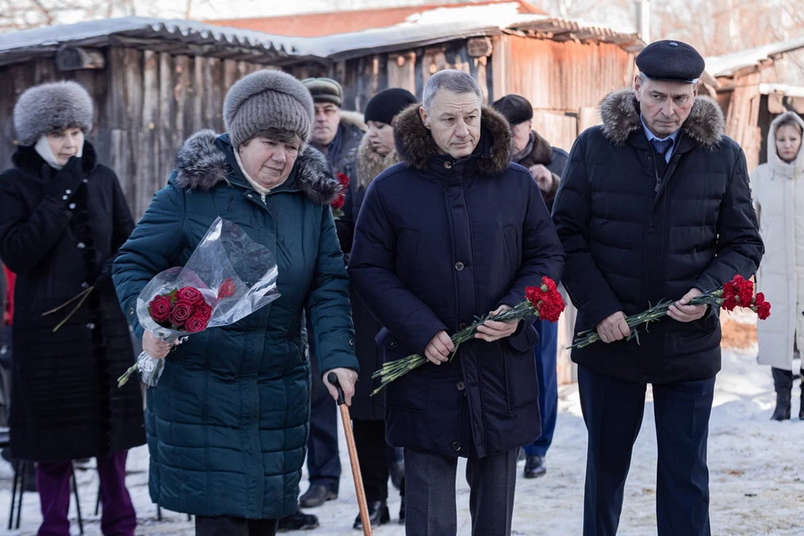 В Рязанской области открыли мемориальную доску Герою России Сергею Сухареву