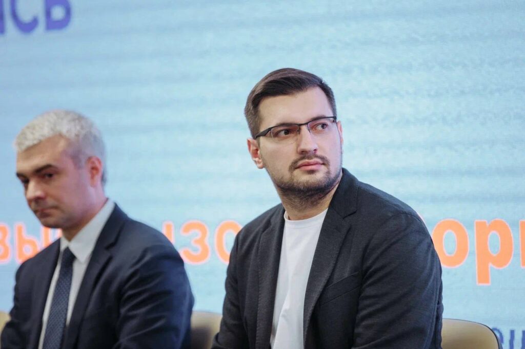 Артём Никитин принял участие в работе форума «Новые вызовы. Формула бизнеса»