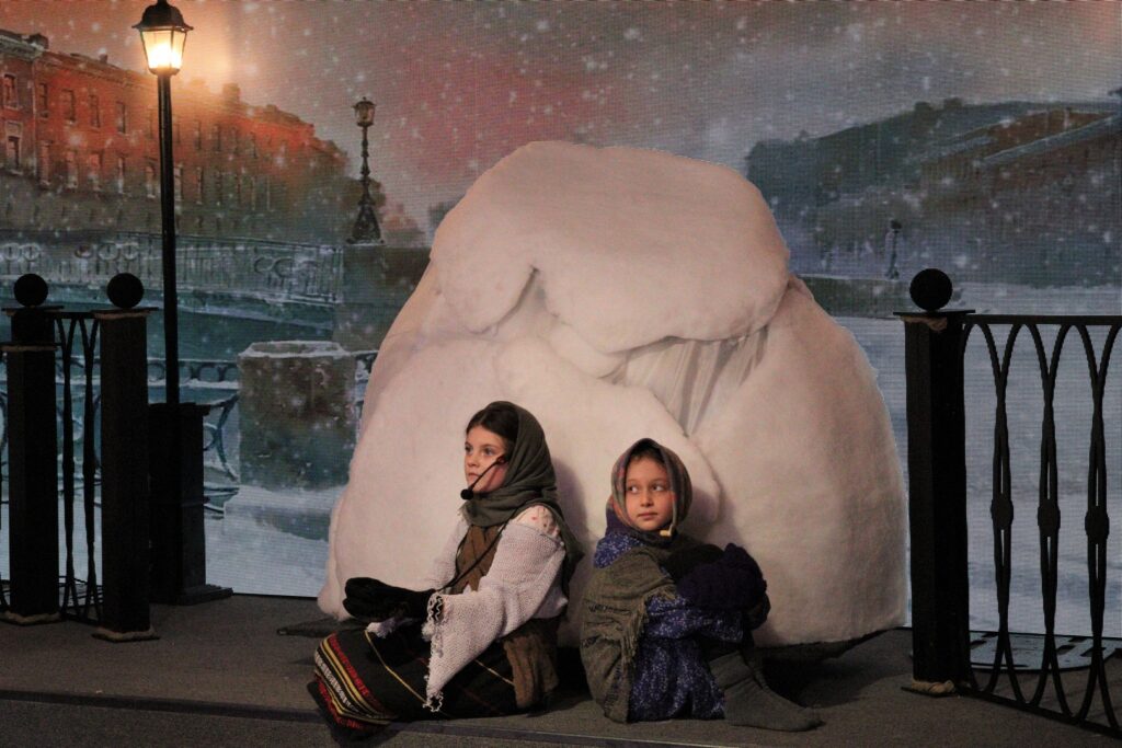 В Центре развития культуры Рязанской области состоялась премьера рождественского спектакля «Чудесный доктор»
